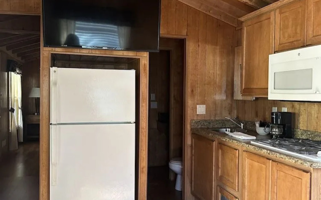 Indian Flat RV Park - Tent Cabins & Cottages