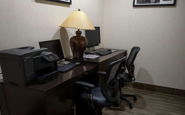 Sleep Inn & Suites Evansville - Casper