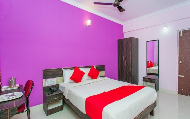 OYO 16842 Brahma Inn