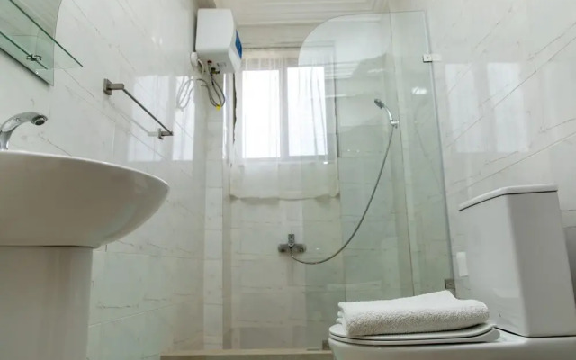 Executive 3-bed Furnished Apartment in Kwashieman