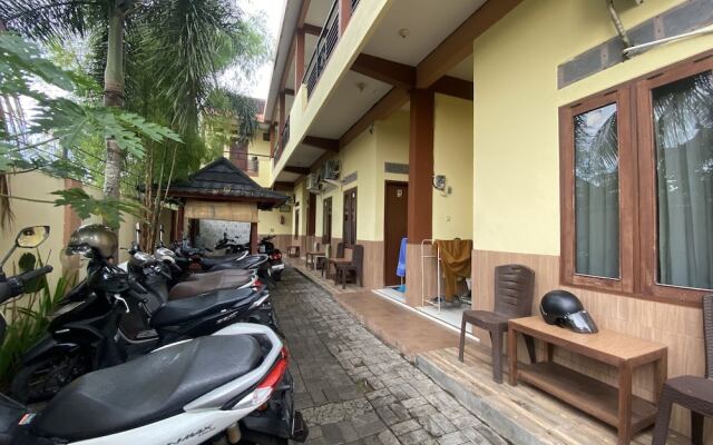 OYO Life 93407 Kos Sweta