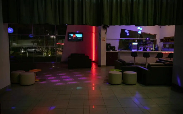 Hotel y Centro de Convenciones CHAVIN