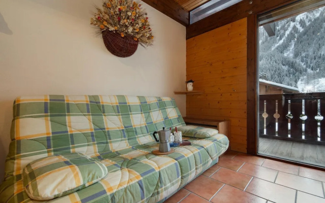 Chalet R Sidence Chantey Mourry 6