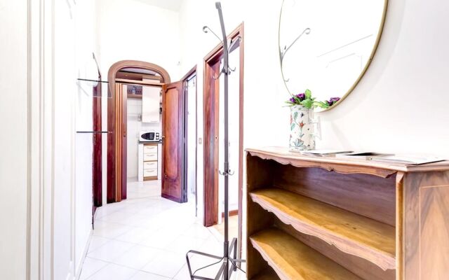 Apartment With 2 Bedrooms In Roma With Furnished Balcony And Wifi 130 Km From The Slopes