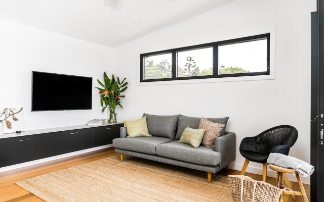 Your Luxury Escape - Carinya Cottages 5 – Guest Rooms – Byron Bay