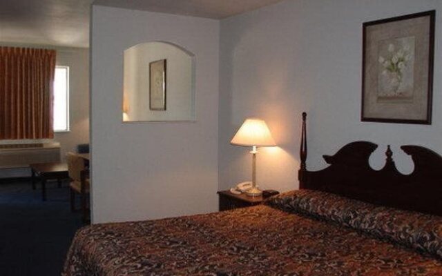 Executive Inn And Suites