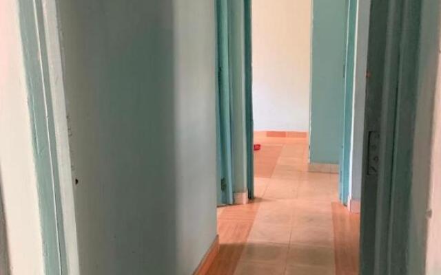 Lovely 3 bedroom apartment in Rungiri