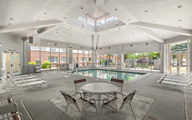 Quality Inn & Suites Denver International Airport