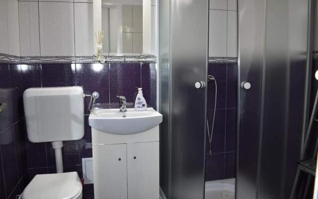 Bega Circumvalatiunii 1 Room Apartment