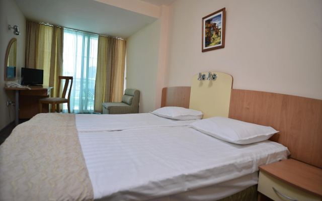 Diamond Hotel