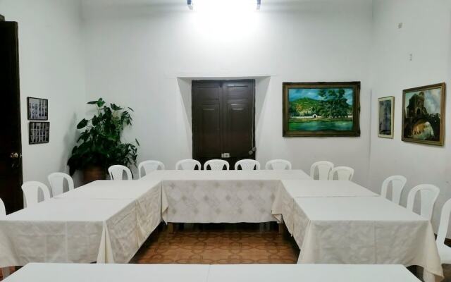 Hotel Real