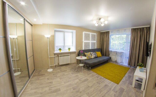 Apartment in the center on Pochtovaya 25