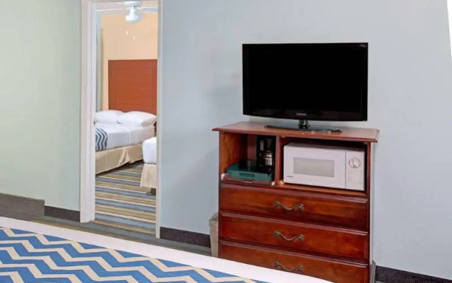 Ramada Limited Bishop