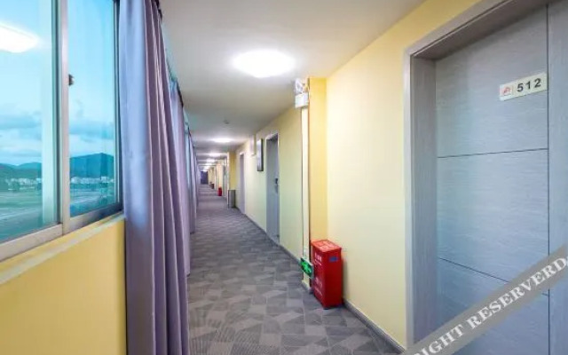 Heyi Apartment