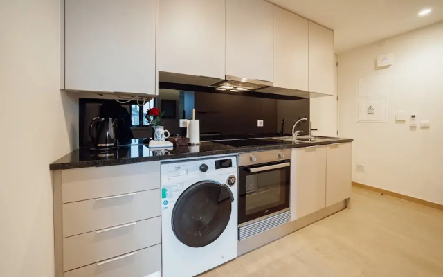 Carmo Residence Porto - S Antonio by Vacationy