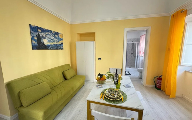 Estate4home - Crawford Apartment