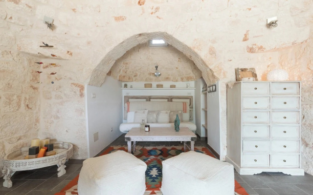 Trullo Letizia con piscina