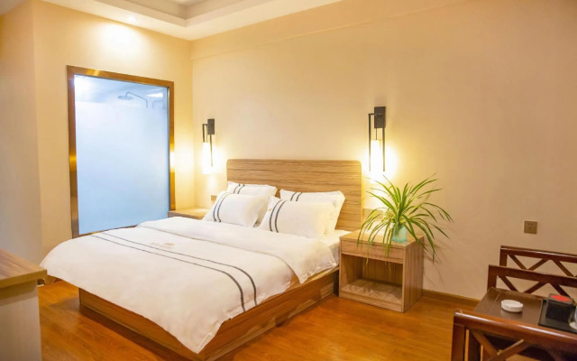 Nanmenwai Fengqing Hotel