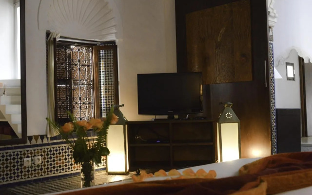 Riad Azahra