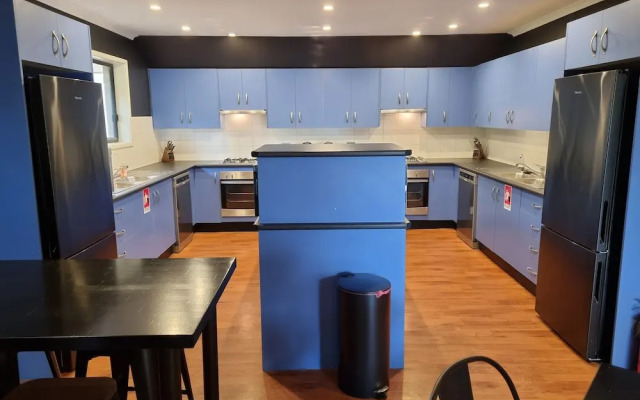 Blue Wren Lodge Waratah