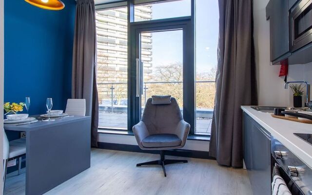 33 Parkside Coventry by Payman Club