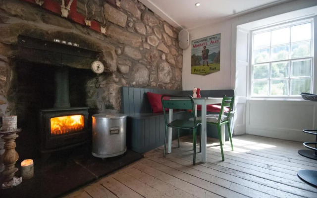 Mhor 84