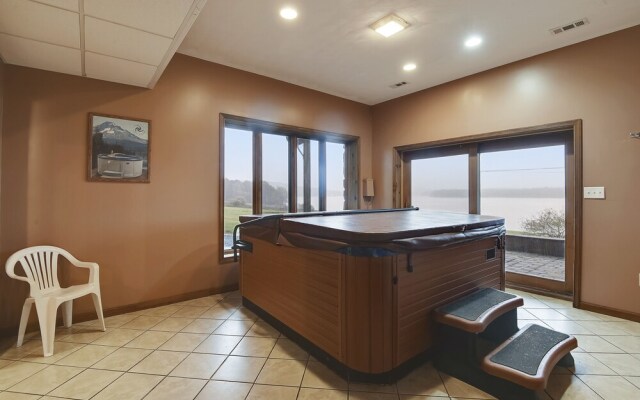 Mountain Lake Paradise