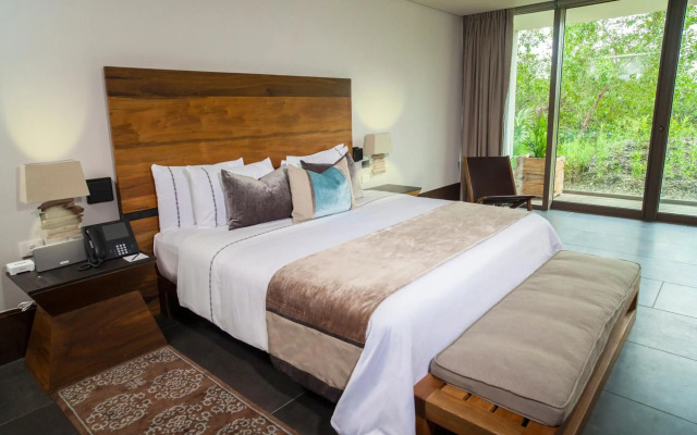 Nizuc Resort and Spa
