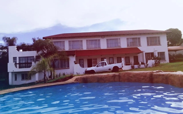 Jacaranda Self Catering Apartments