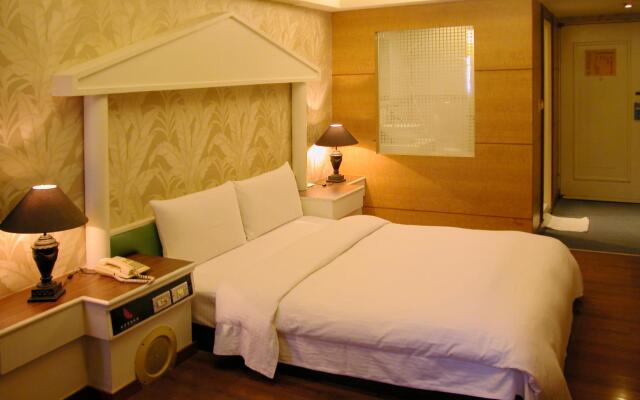 Zaw Jung Business Hotel