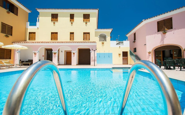 Idyllic Residence Cala Viola Studio Sleeps Num1375