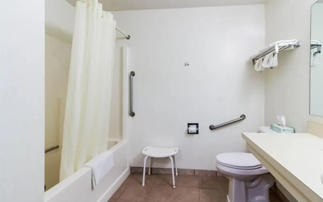 Econo Lodge Ortonville