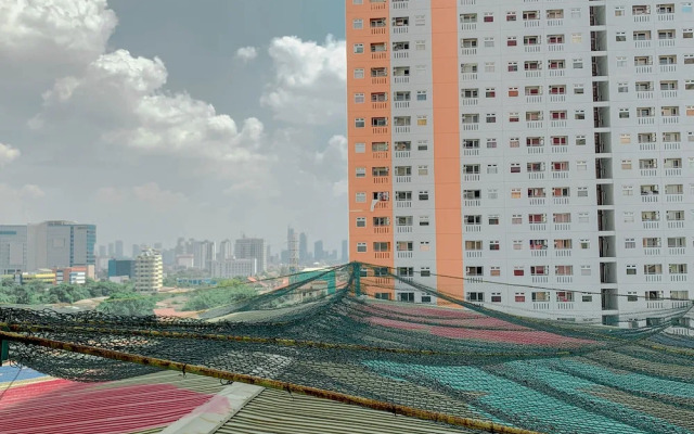 Comfort Living 2Br At Green Pramuka City Apartment