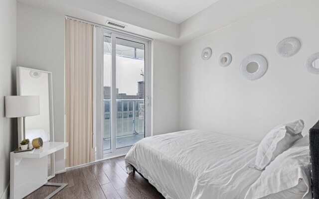 Applewood Suites - CN Tower & Convention