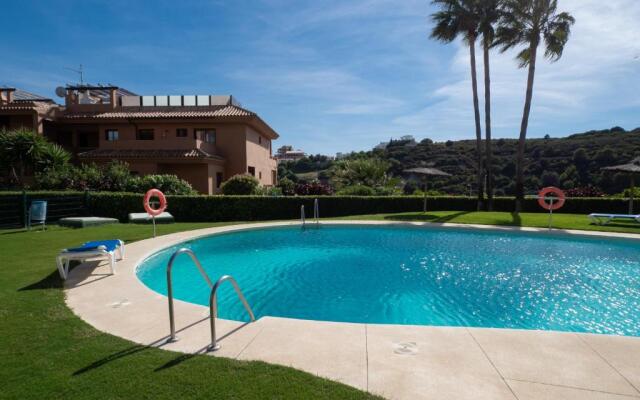 2297 Superb 2 bedrooms with seaview