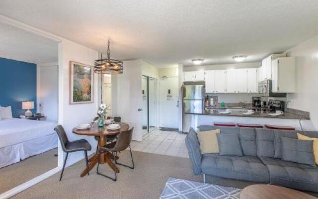 Four Paddle One Bedroom Condo