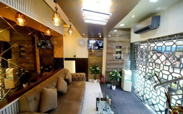 N.M. Hotel
