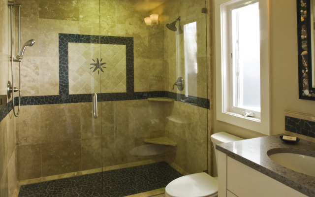 Beach Street Inn and Suites
