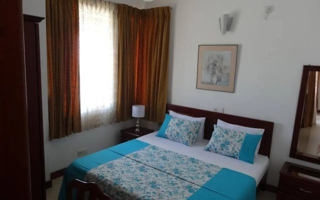Hedges Court Residencies Town Hall- 2 Bed Room Apartment