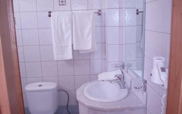 Lindos Nest