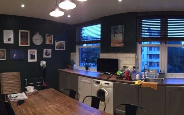 2bed, 2bath Flat Near Hampstead, 5min Walk to Tube