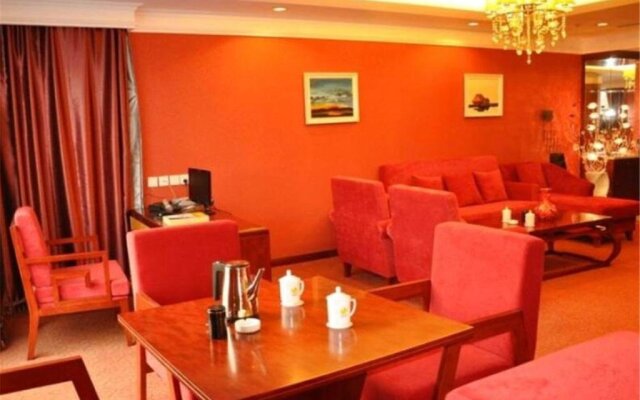 Golden Beach Hotel