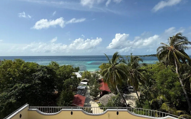 Noah Private Beach House