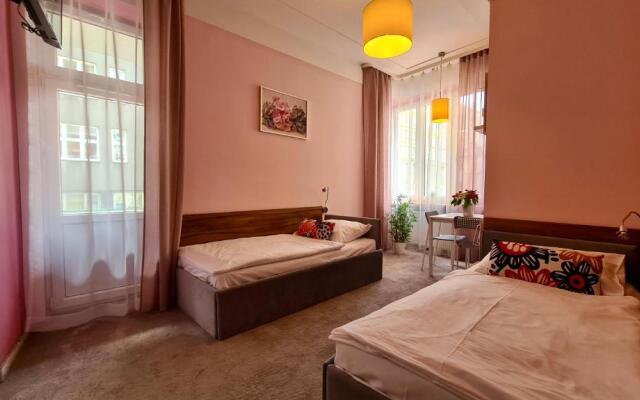 Hostel Moderna Rest