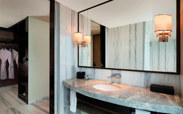 Sheraton Grand Jakarta Gandaria City Hotel