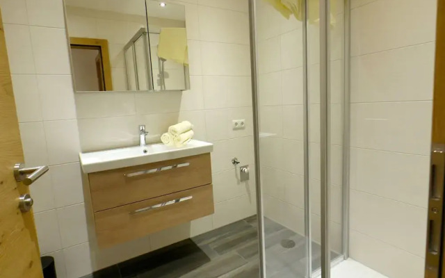 Top Holiday Flat in Fugen Near the ski Area
