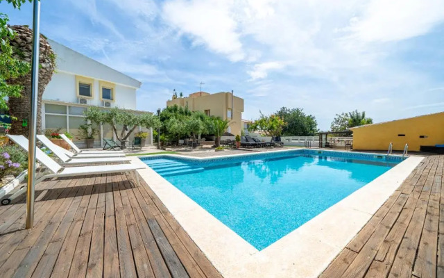 Hauzify I Villa del Castell
