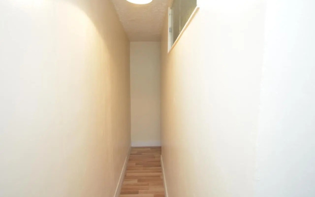 Cheerful 4 bedroom House in greater London
