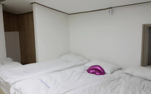 Myeongdong Guesthouse