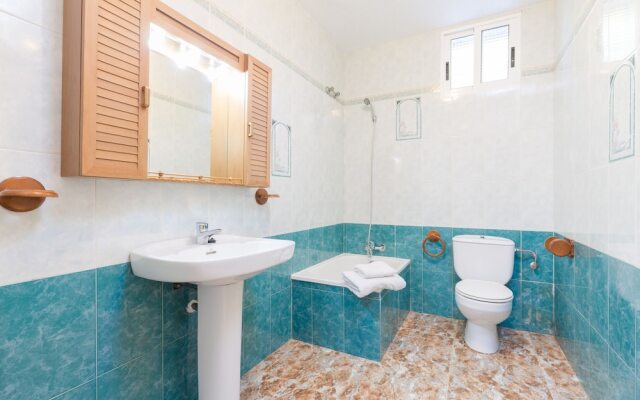 Fidalsa Villa Grand White House